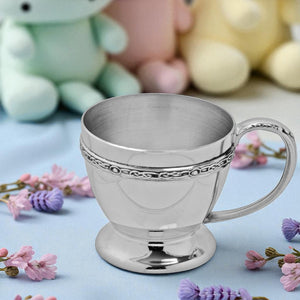 Tazza da battesimo per bambini in peltro con disegno celtico