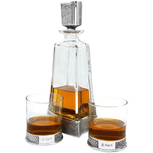 Manhattan 650ml Whisky, Wine & Spirits Decanter Gift Set Includes 2x 11oz Manhattan Pewter Tumblers
