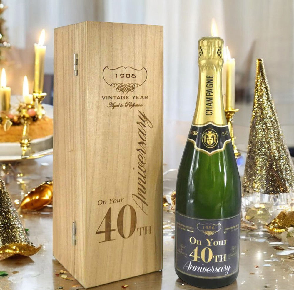 40° Anniversario Bottiglia di Champagne personalizzata da 75cl presentata in una scatola di legno incisa