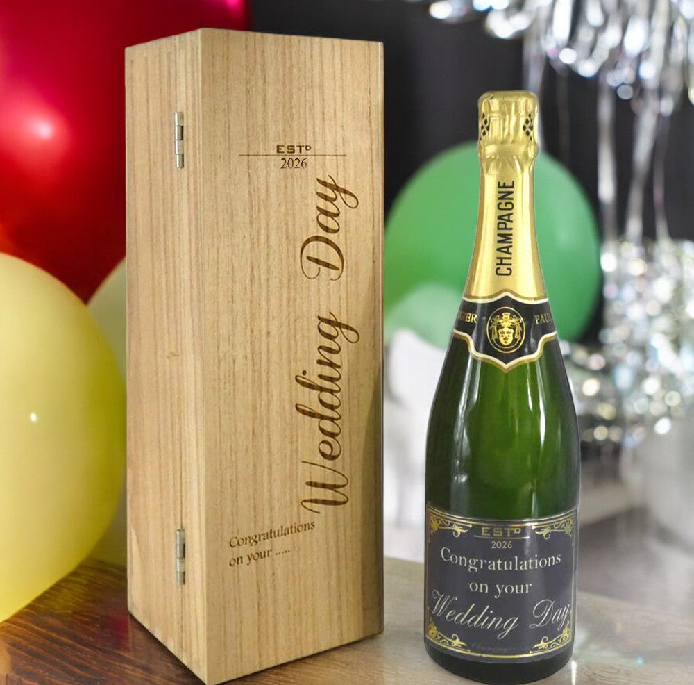 Cadeau de mariage pour les couples Bouteille de champagne personnalisée de 75 cl présentée dans un coffret en bois gravé
