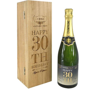 Cadeau de 30e anniversaire pour elle ou lui Bouteille de champagne personnalisée de 75 cl présentée dans une boîte en bois gravée.