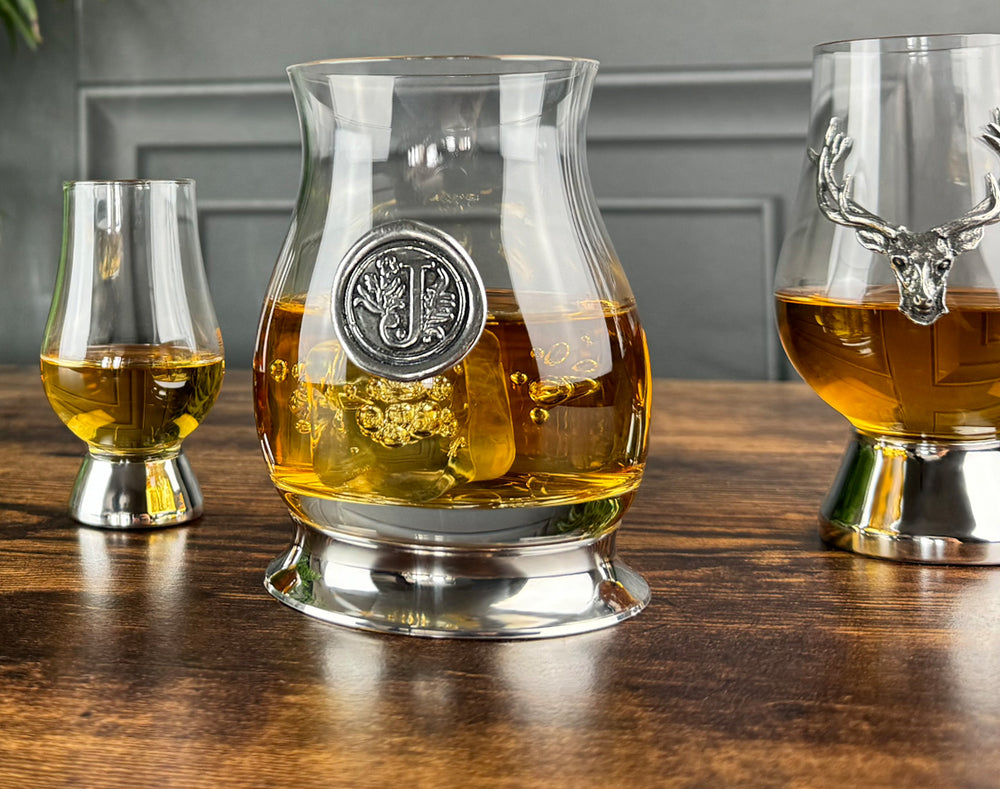 Oggetti da regalo in peltro di The English Pewter Company - Boccali