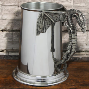 1 Pint Heavy Style Pewter Beer Mug Tankard con manico Mystic Dragon