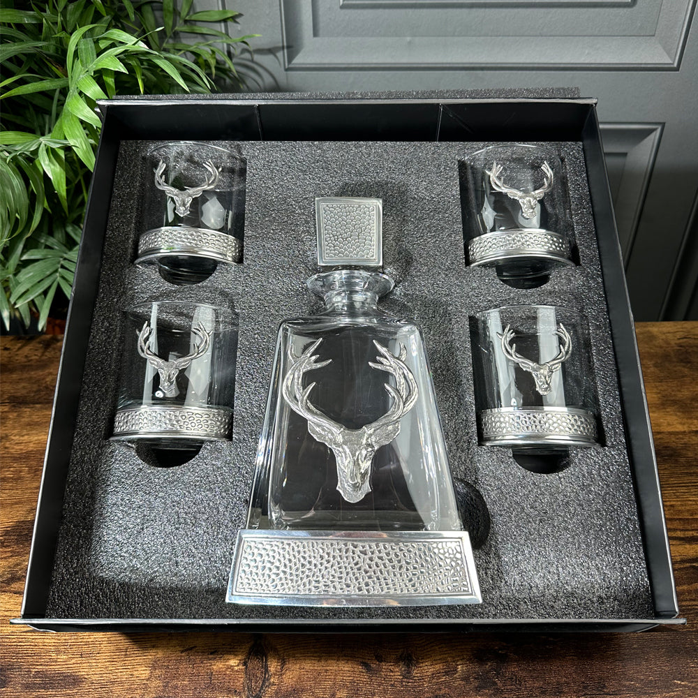 Regal 600ml Whisky, Wine &amp; Spirits Stag Decanter Gift Set Includes 4x 11oz Regal Stag Pewter Tumblers