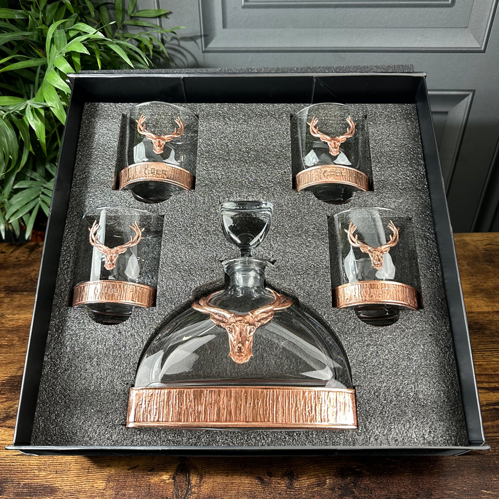 Majestic 570ml Whisky, Wine &amp; Spirits  Copper Stag Crystal Decanter Gift Set Includes 4x 11oz Stag Copper Tumblers