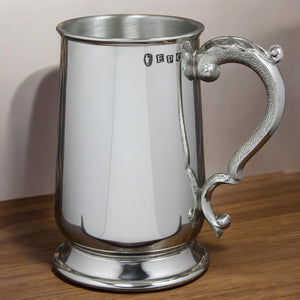 1 Pint* Heavy Style Pewter Beer Mug Tankard with Curved Handle