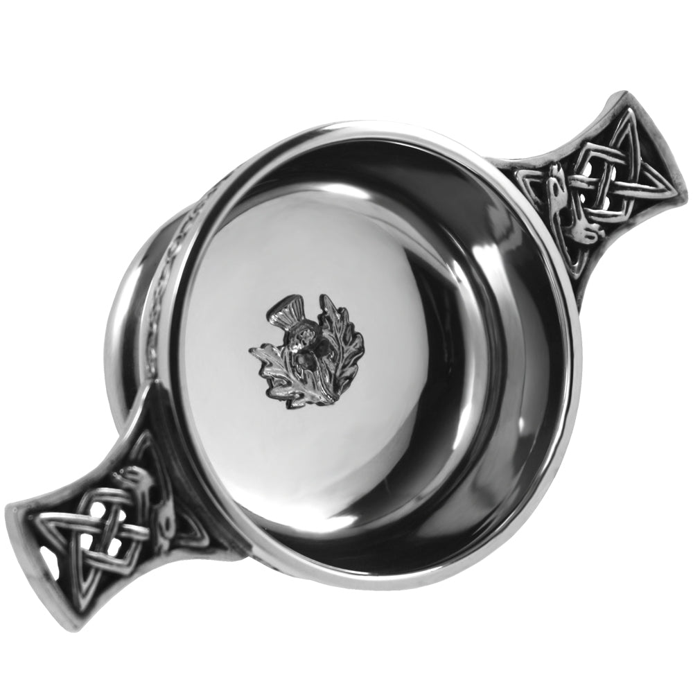 3 pollici Celtic Knot Handle Pewter Quaich Bowl con Scottish Thistle Badge