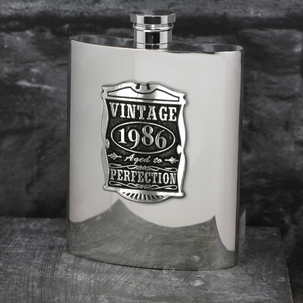 Cadeau de 40e anniversaire ou de 40 ans 1982 Vintage Years Pewter Hip Flask