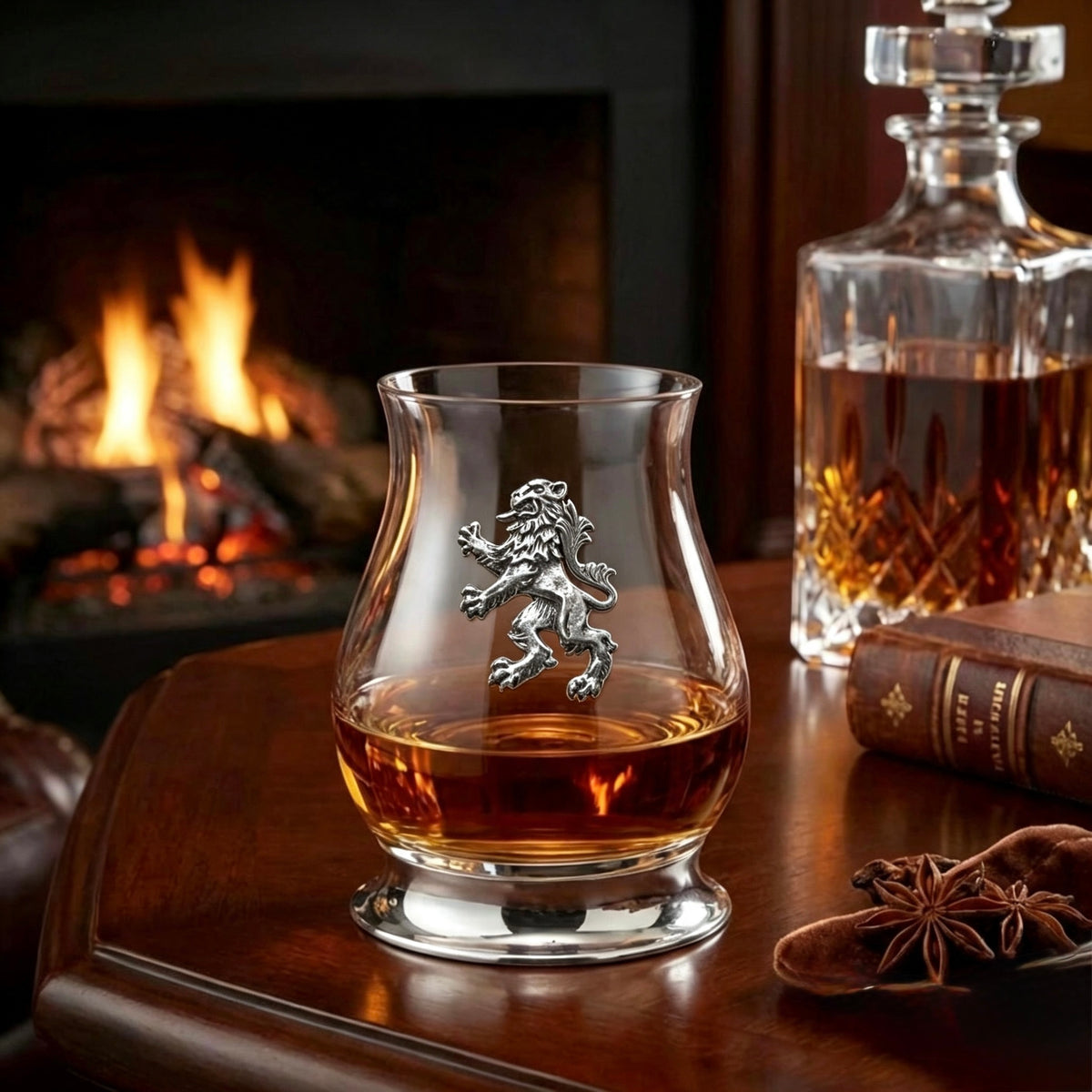 The Glencairn Whisky Mixer Glass with Pewter Base and Rampant Lion 350ml