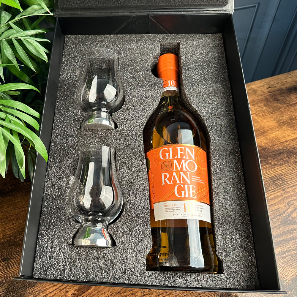 Whisky Cadeauset – Nosing Glass & Granieten Koelstenen Whisky Cadeauset – Nosing Glass & Granieten Koelstenen