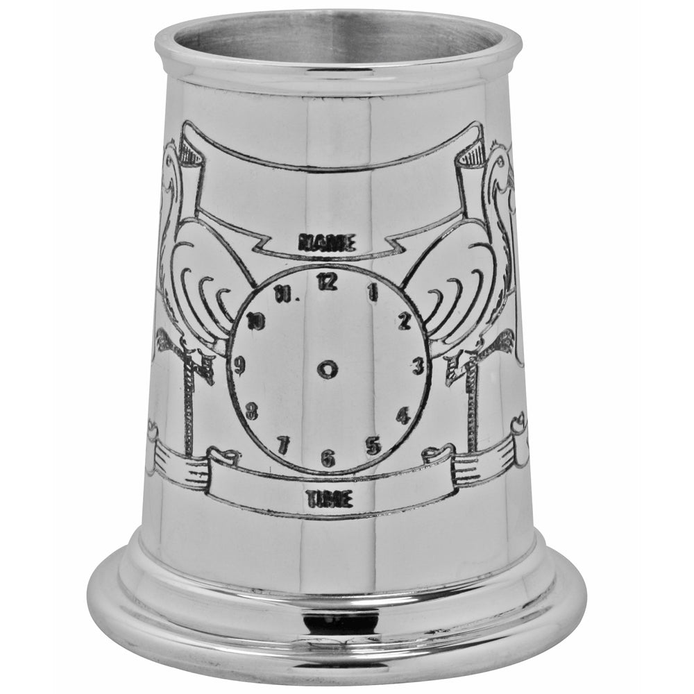 Nuova tazza di battesimo in peltro per bambini con manico di cicogna