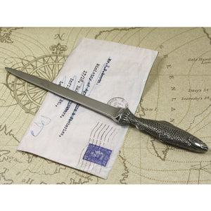 Couteau ouvreur de lettres en étain truite de pêche