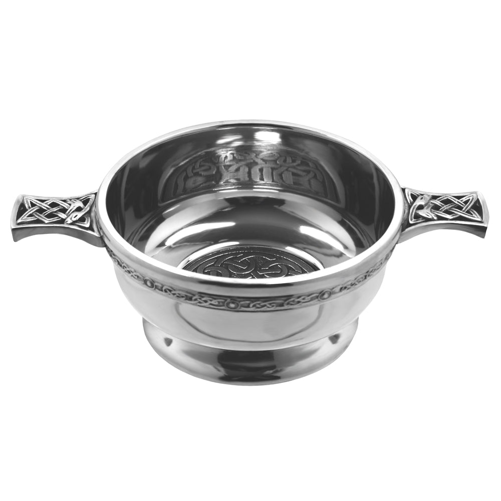 3.5 Inch Celtic Knot Handle Pewter Quaich Bowl con Badge