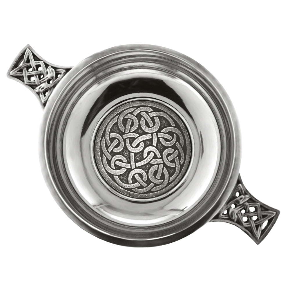 3.5 Inch Celtic Knot Handle Pewter Quaich Bowl con Badge