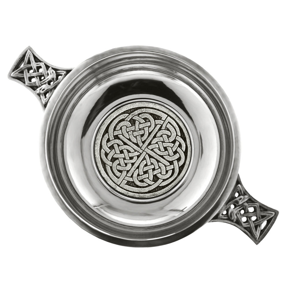 3.5 Inch Celtic Knot Handle Pewter Quaich Bowl con Badge